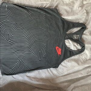 Nike workout tank